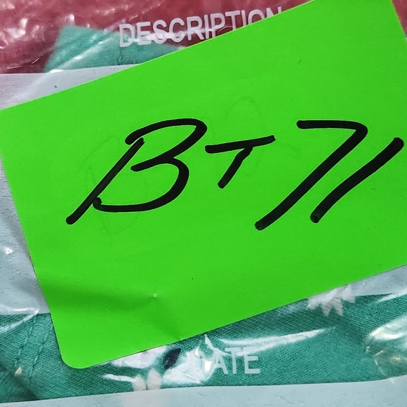 ARIZONA JEAN CO GREEN FLORAL PRINT ROMPER SIZE SMALL - Picture 16 of 16